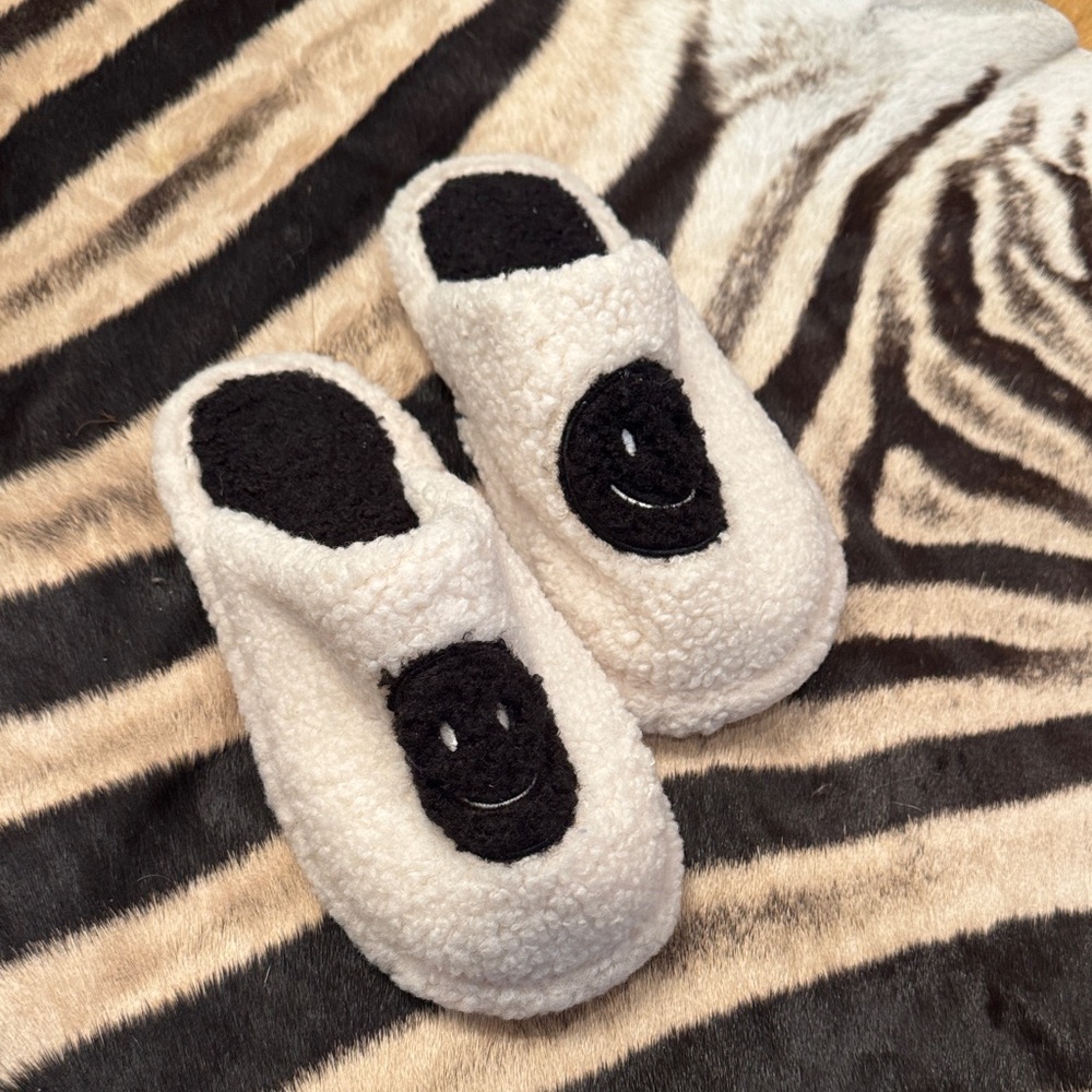 Cozy Black and White Smiley Face Slippers